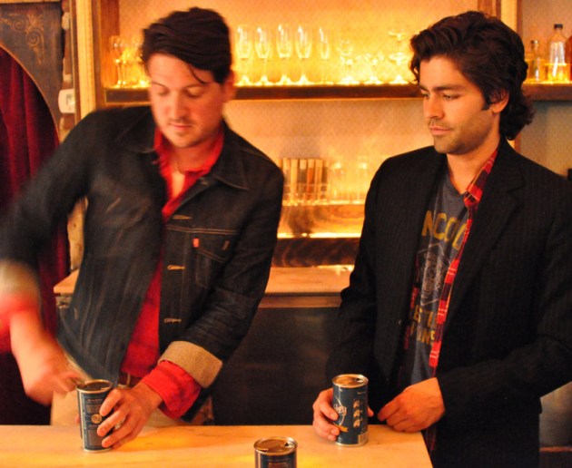 hawkins-grenier-open